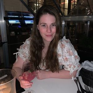 Meet your Posher, Alison